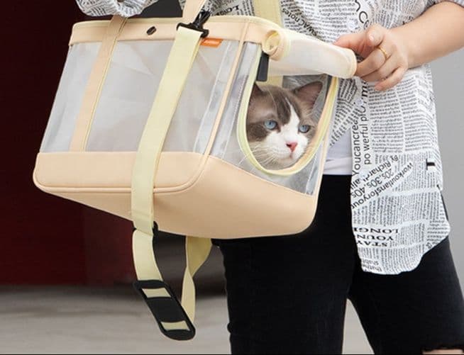 猫キャリーバッグ 通気性抜群メッシュ窓付き軽量ソフト猫用お出かけ鞄