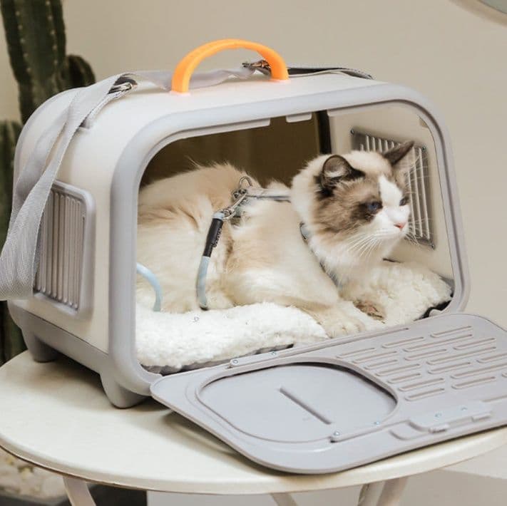 猫キャリーバッグ 丸みのある樹脂製ハード猫用キャリーバッグ