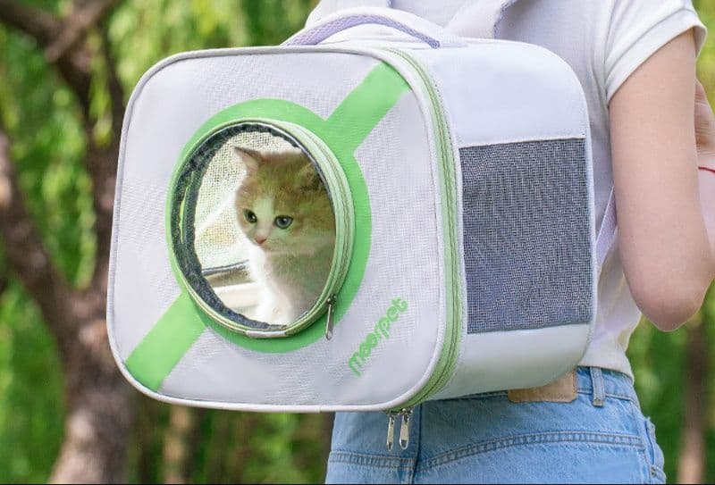 猫キャリーバッグ 透明窓付き通気性抜群猫用背負いキャリーバッグ