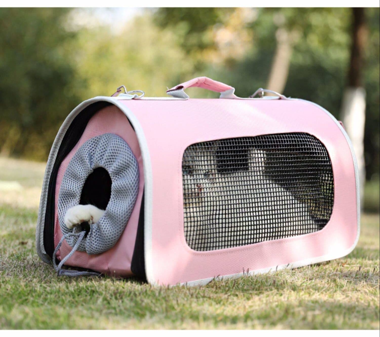 猫キャリーバッグ 通気性抜群メッシュ窓付き猫用ソフトキャリーバッグ